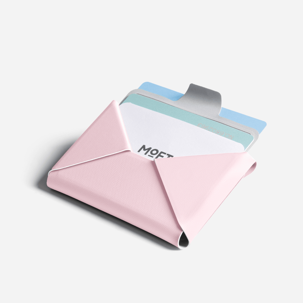 MOFT Agile Travel MagSafe Standlı Seyahat Kartlığı - Light Pink