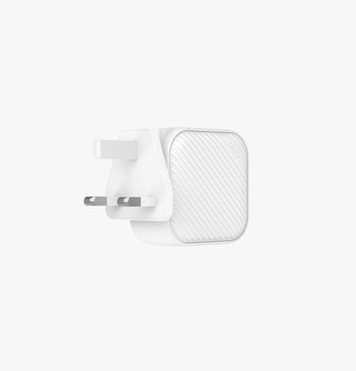 Verge Pro 66W GaN Universal 3 Portlu Şarj Adaptörü