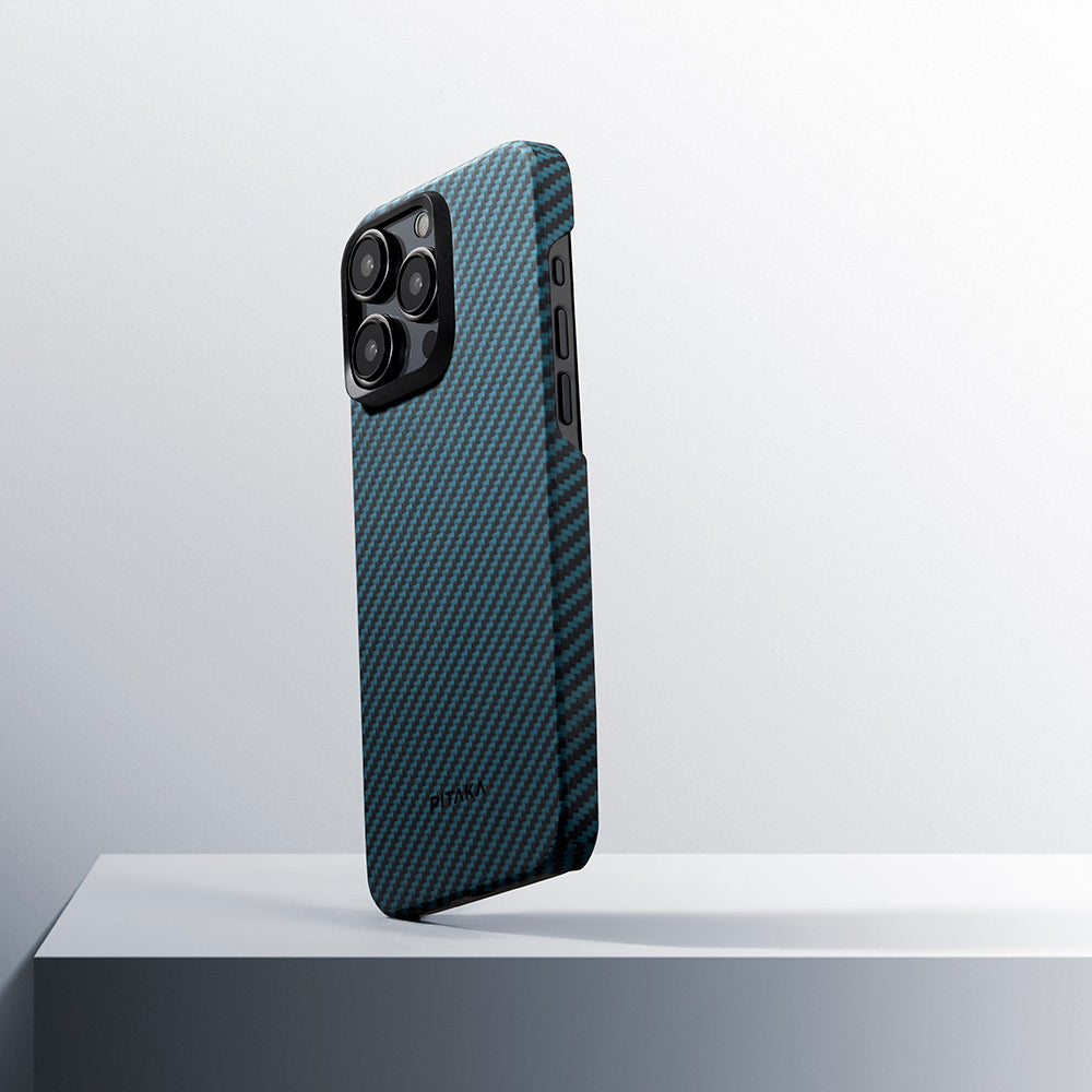 Ultra-Slim Classic Black-Blue Twill Serisi Kılıf - iPhone 15 Pro