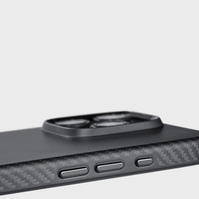 Military-Grade 1500D Classic Black-Grey Twill Serisi Kılıf - iPhone 16 Pro