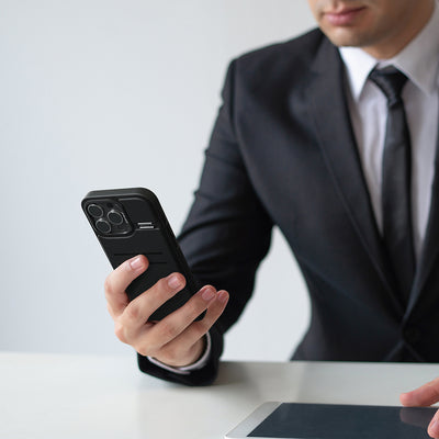 Wallet Deri Kartlıklı Standlı Serisi Kılıf - iPhone 16 Pro Max
