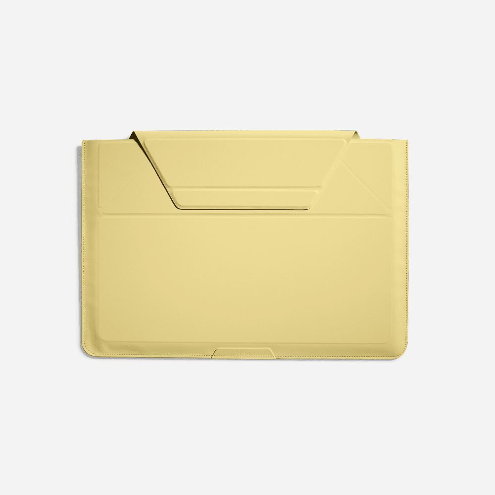 MOFT Carry Sleeve Standlı MacBook Kılıfı - 13.6" / 14"