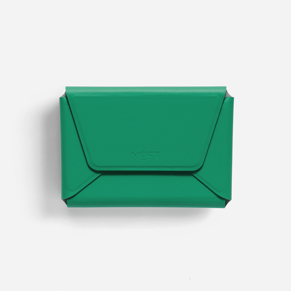 MOFT Agile Travel MagSafe Standlı Seyahat Kartlığı - Oz Green