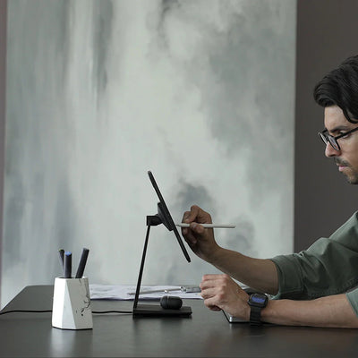 MagEZ all-in-one Wireless Şarj Özellikli iPad Stand
